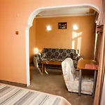 българия *